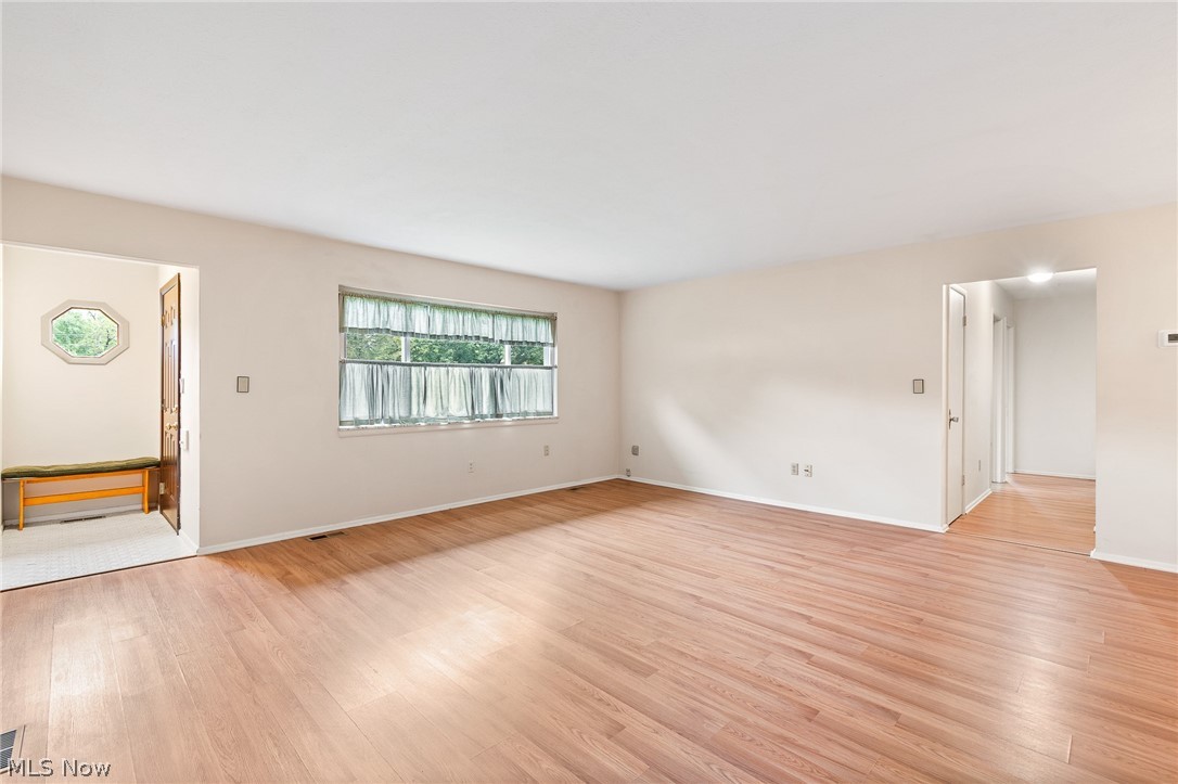 6175 Barry Court Mentor OH 44060