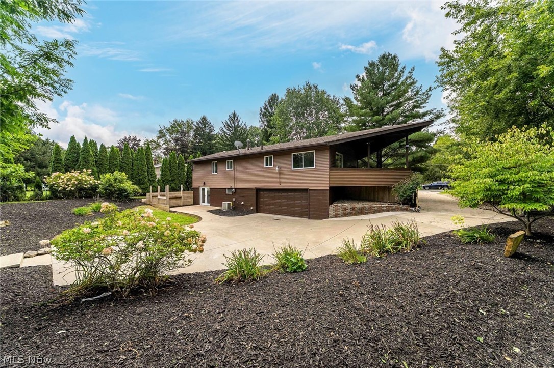 2963 Cliffside Drive Copley OH 44321