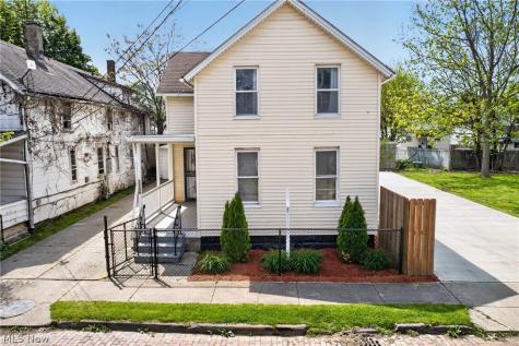 3346 W 59th Place Cleveland OH 44102