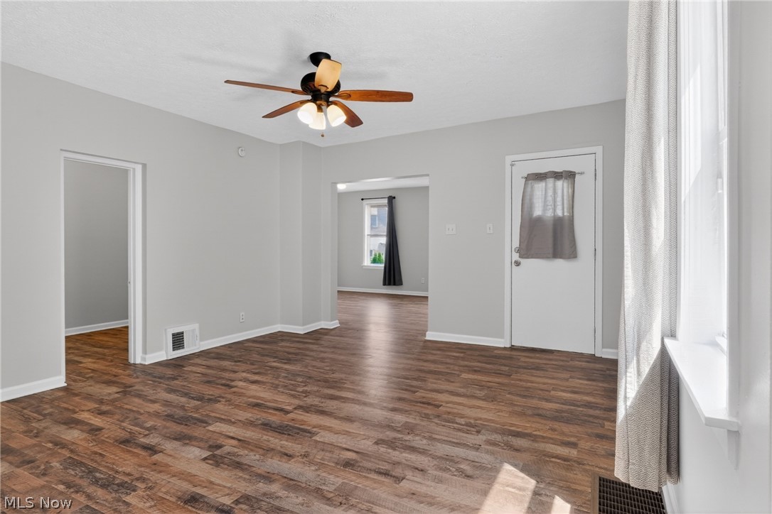 3346 W 59th Place Cleveland OH 44102