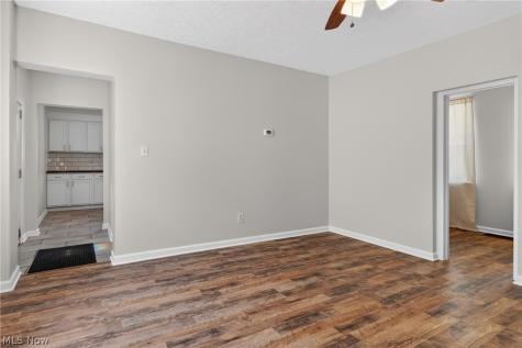3346 W 59th Place Cleveland OH 44102