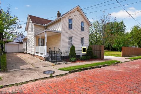 3346 W 59th Place Cleveland OH 44102
