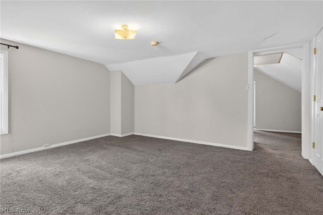 3346 W 59th Place Cleveland OH 44102
