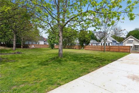 3346 W 59th Place Cleveland OH 44102