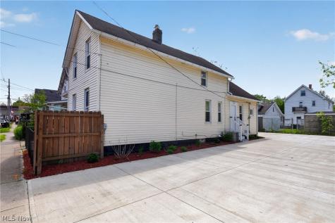 3346 W 59th Place Cleveland OH 44102