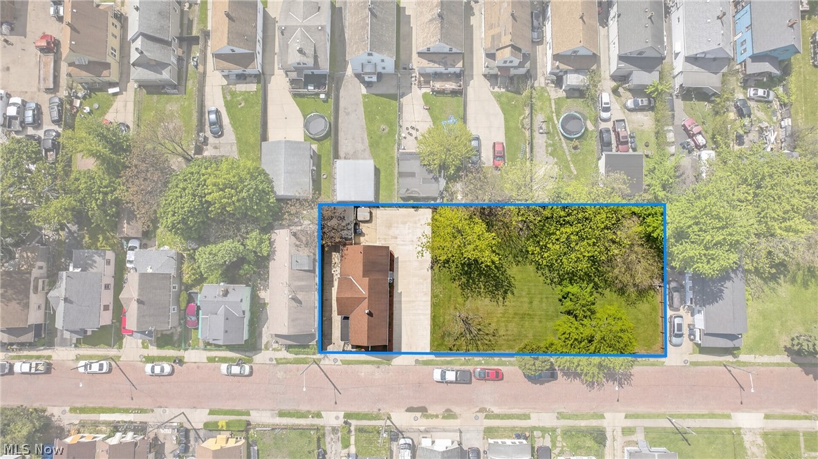3346 W 59th Place Cleveland OH 44102