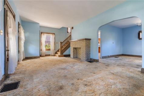 372 N Firestone Boulevard Akron OH 44301