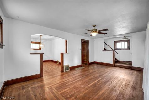 1940 E 34th Street Lorain OH 44055