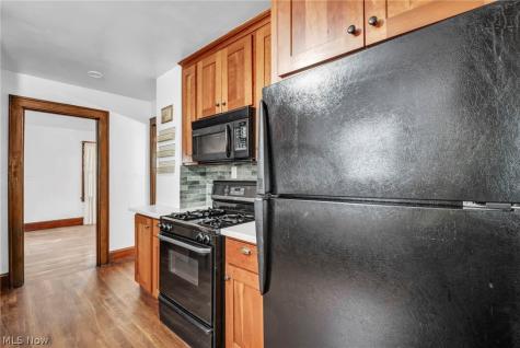 1940 E 34th Street Lorain OH 44055