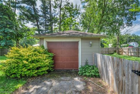 1940 E 34th Street Lorain OH 44055