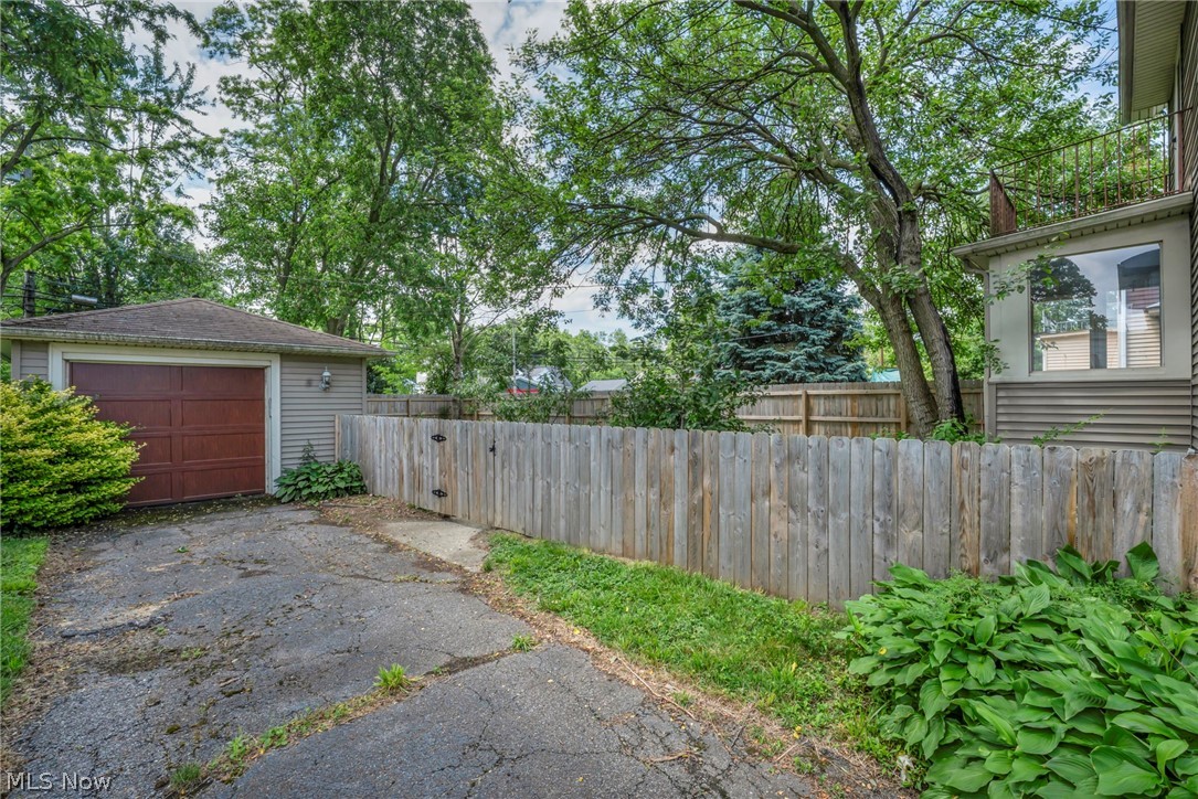 1940 E 34th Street Lorain OH 44055