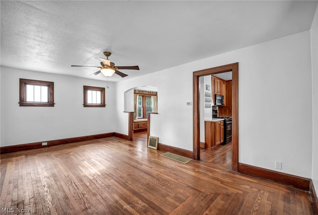 1940 E 34th Street Lorain OH 44055