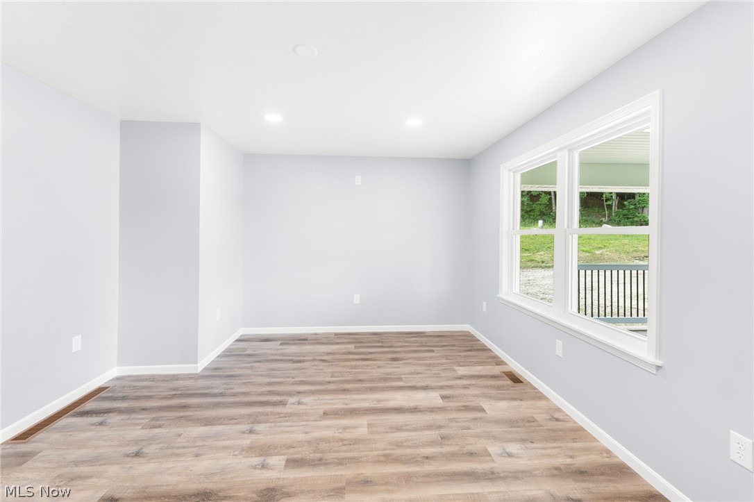 41 Penny Road SW Carrollton OH 44615