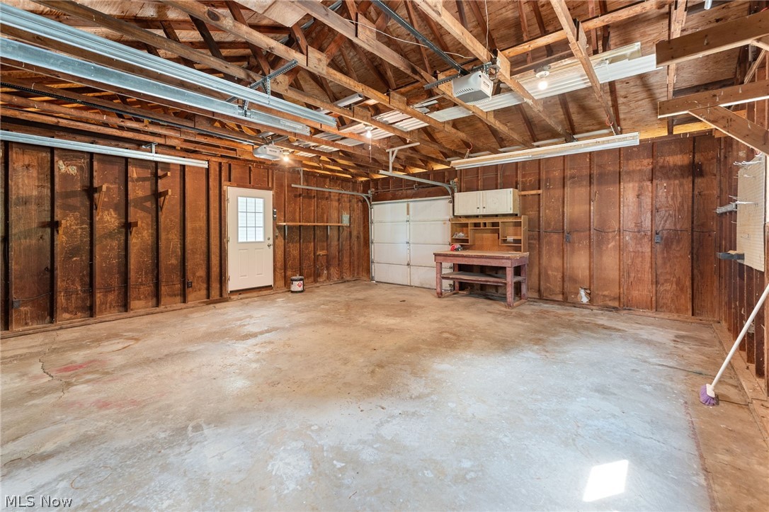 41 Penny Road SW Carrollton OH 44615
