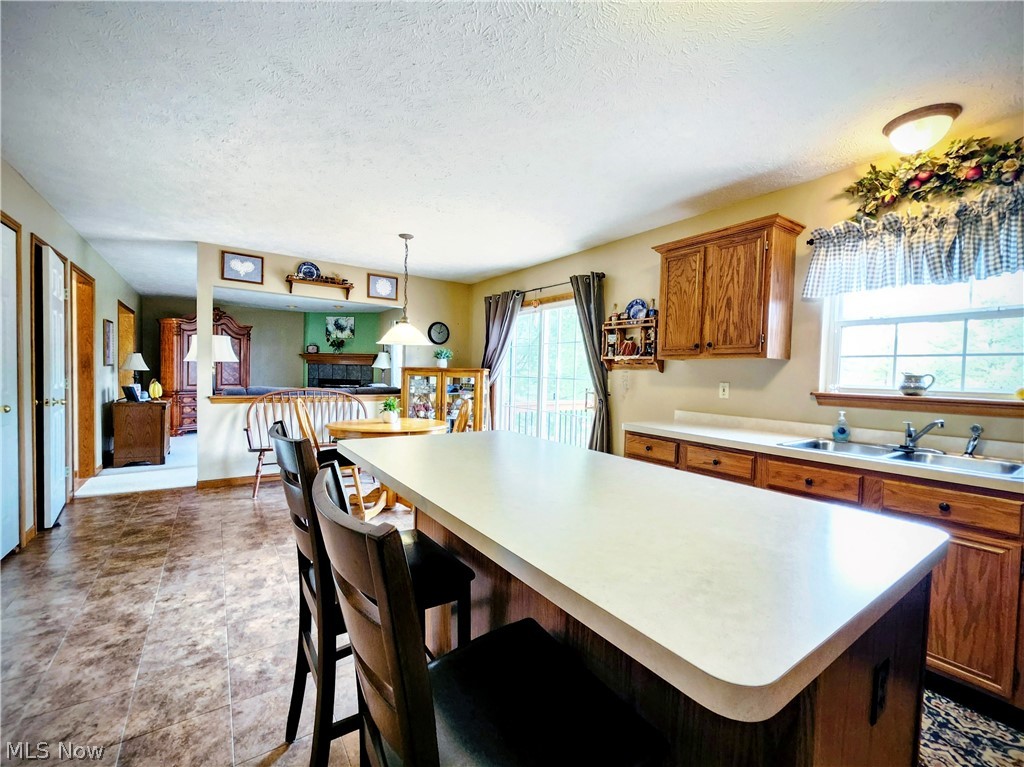 107 Cedar Chardon OH 44024