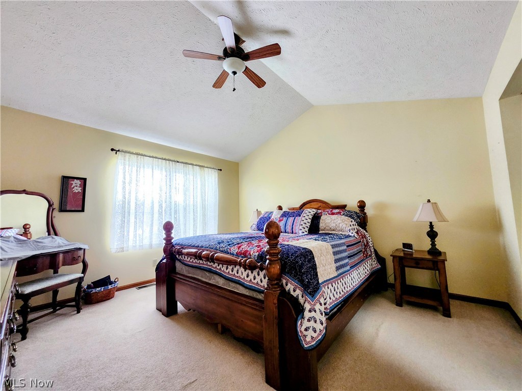 107 Cedar Chardon OH 44024