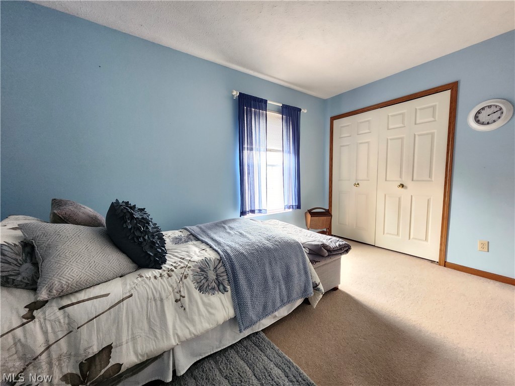107 Cedar Chardon OH 44024