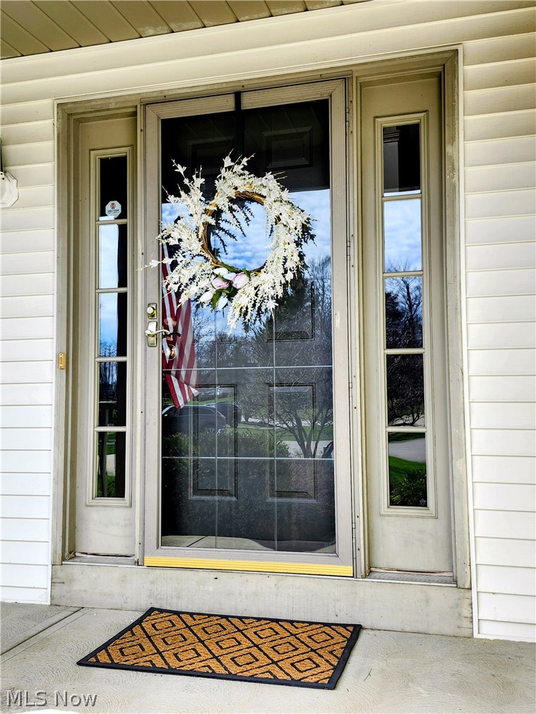 107 Cedar Chardon OH 44024