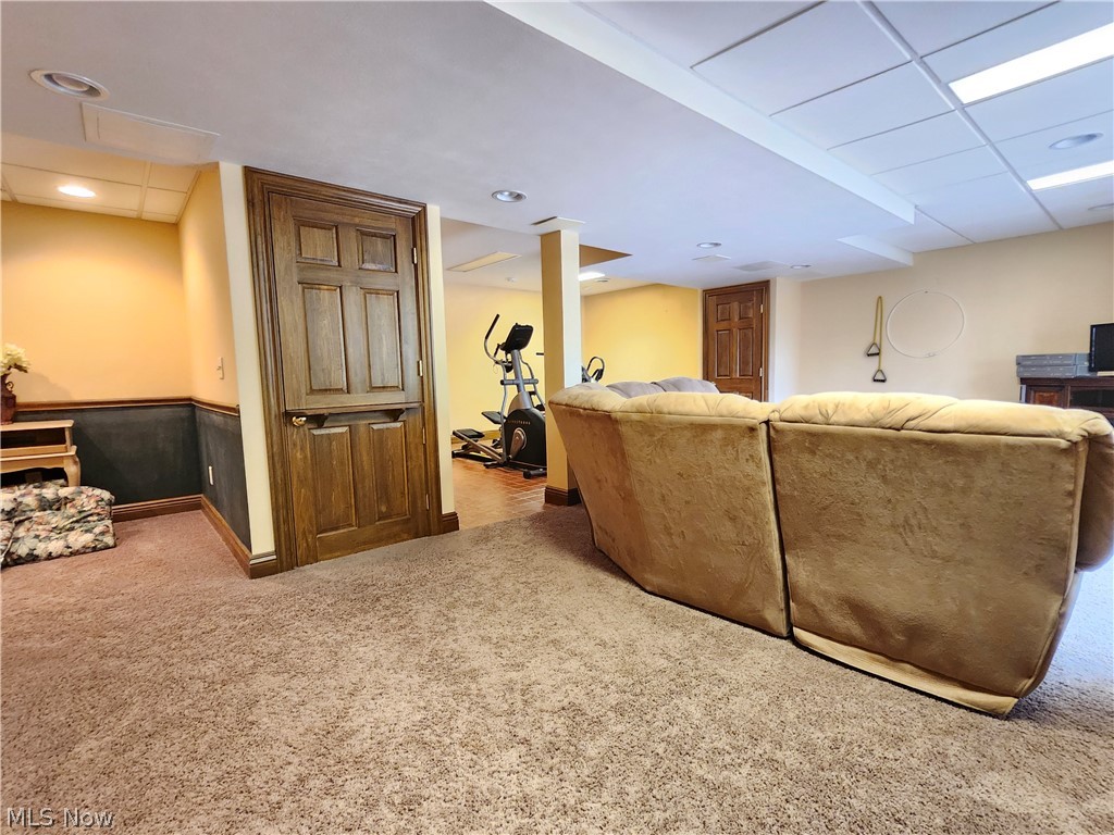 107 Cedar Chardon OH 44024