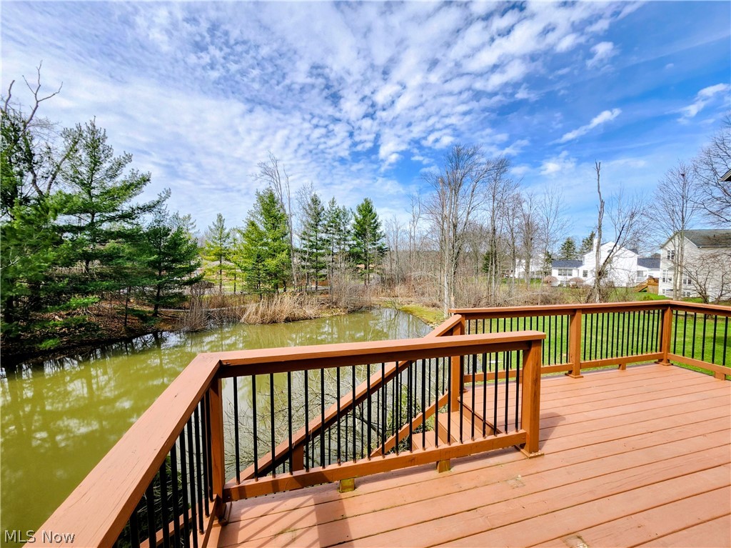107 Cedar Chardon OH 44024