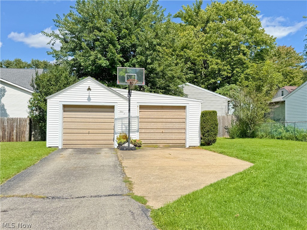 144 Argyle Avenue Boardman OH 44512