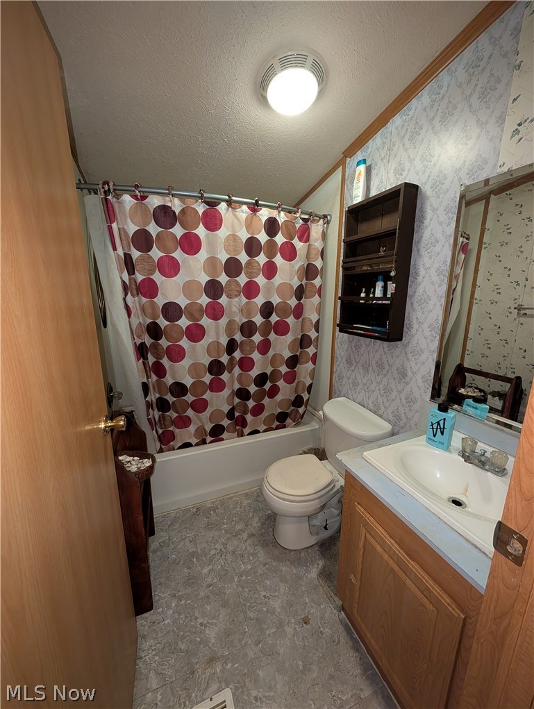 110 W Lebanon Road Dalton OH 44618