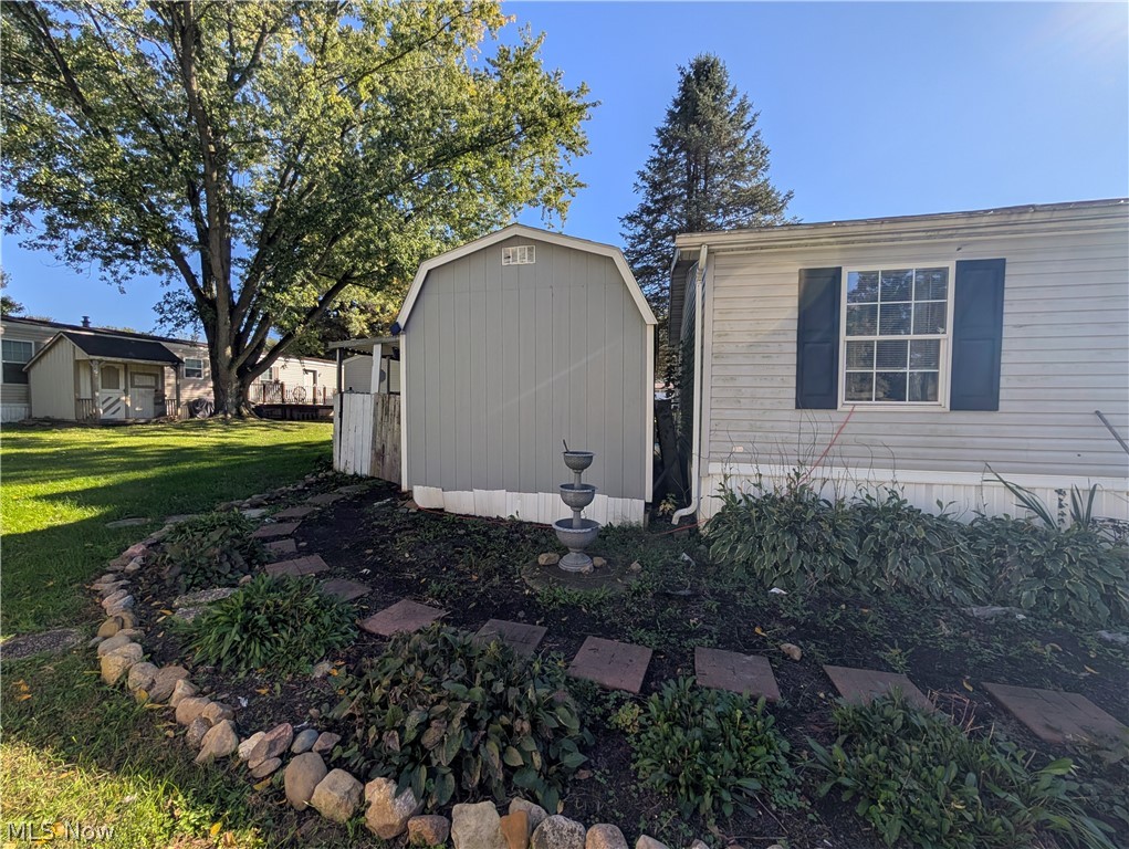 110 W Lebanon Road Dalton OH 44618