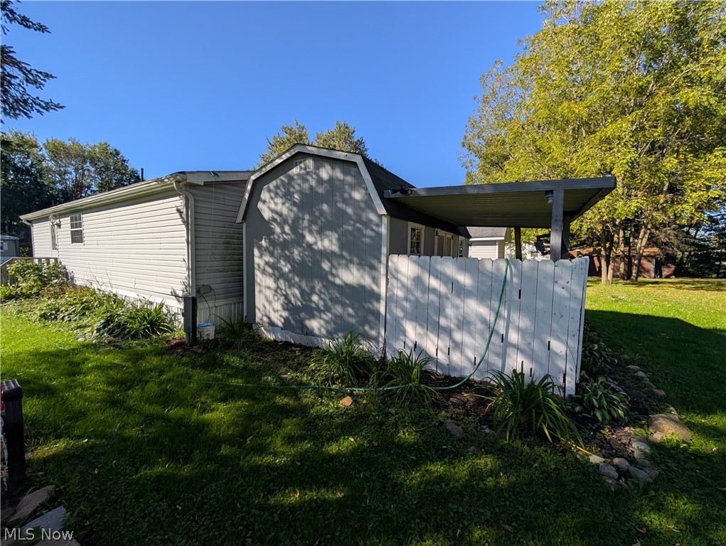110 W Lebanon Road Dalton OH 44618