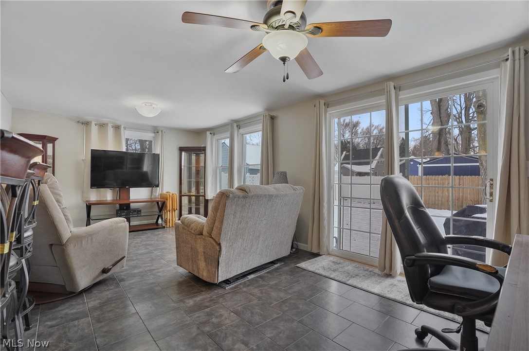 86 Hartshorn Drive Painesville OH 44077