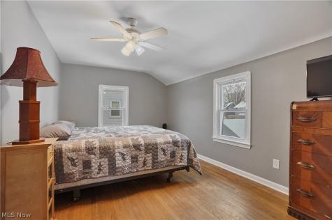 86 Hartshorn Drive Painesville OH 44077