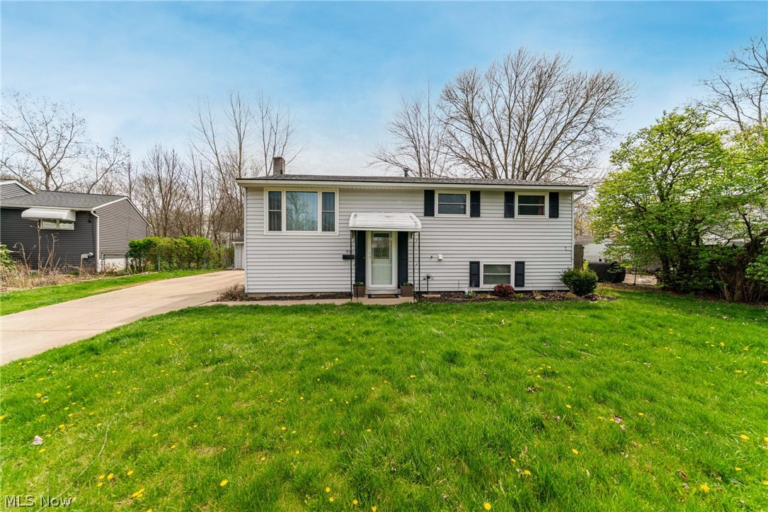 4761 James Road North Ridgeville OH 44039