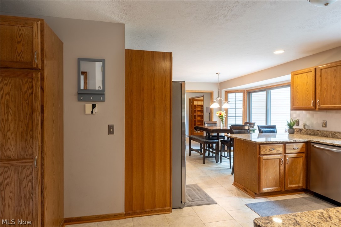 107 Amberwood Court Boardman OH 44512