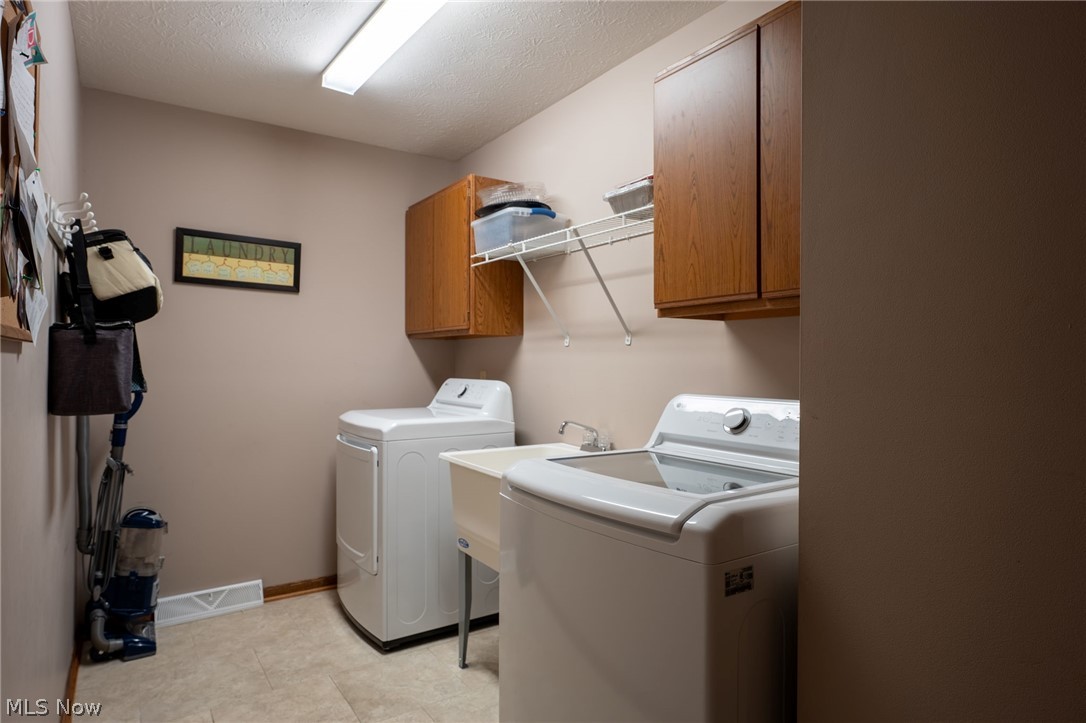 107 Amberwood Court Boardman OH 44512