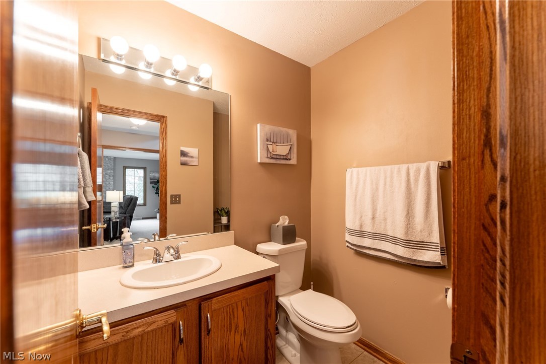 107 Amberwood Court Boardman OH 44512