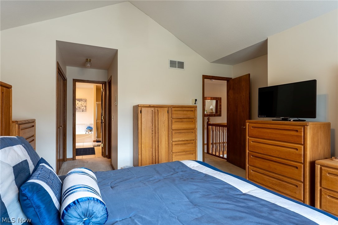107 Amberwood Court Boardman OH 44512