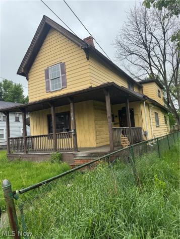 3706 E 71st Street Cleveland OH 44105