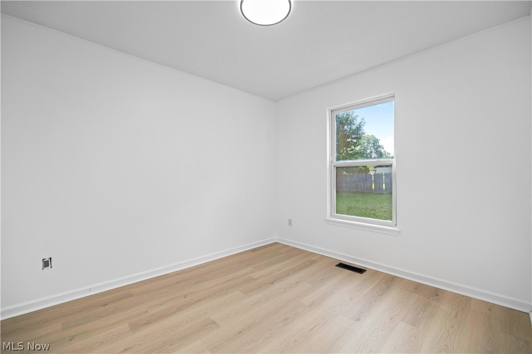 121 Parmely Avenue Elyria OH 44035