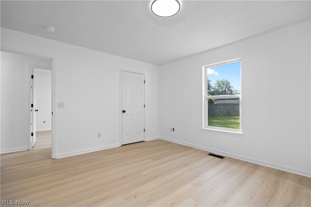 121 Parmely Avenue Elyria OH 44035