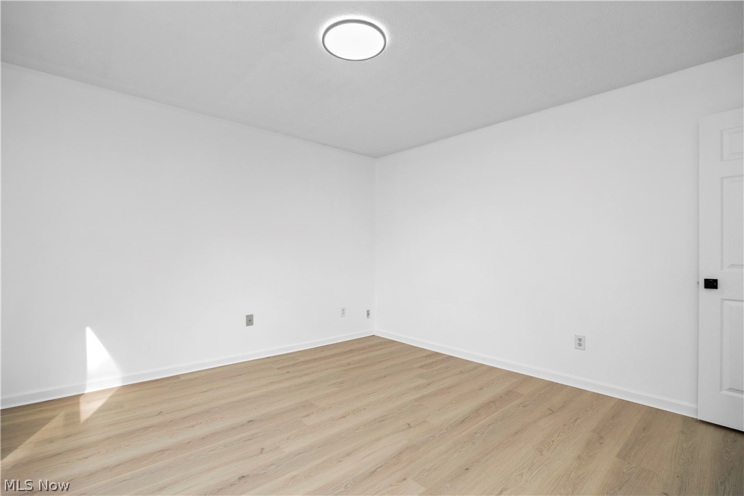 121 Parmely Avenue Elyria OH 44035