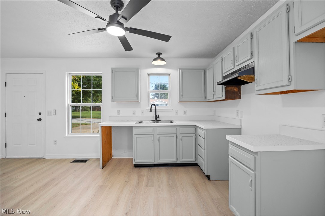 121 Parmely Avenue Elyria OH 44035
