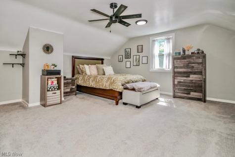 1279 Sunset Road Mayfield Heights OH 44124