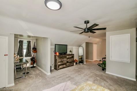 1279 Sunset Road Mayfield Heights OH 44124