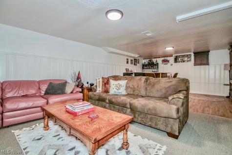 1279 Sunset Road Mayfield Heights OH 44124