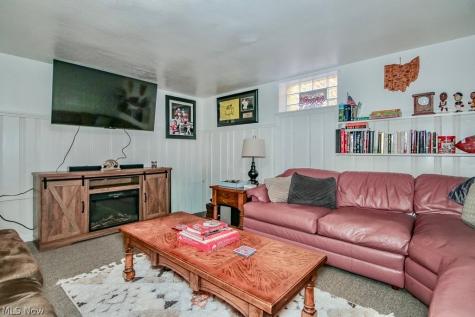 1279 Sunset Road Mayfield Heights OH 44124