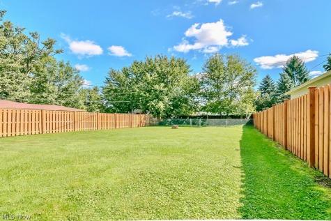 1279 Sunset Road Mayfield Heights OH 44124
