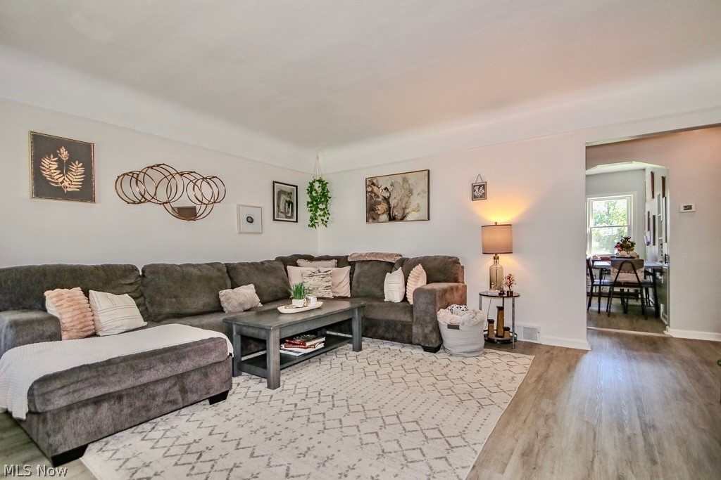 1279 Sunset Road Mayfield Heights OH 44124