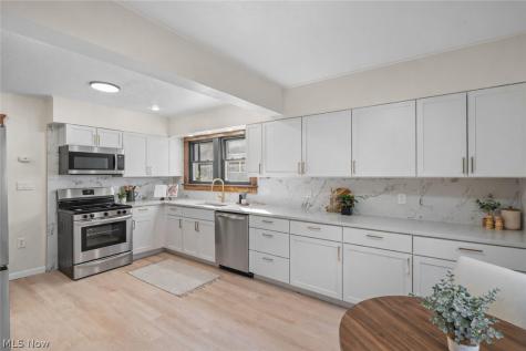 2206 Westminster Road Cleveland Heights OH 44118