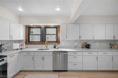 2206 Westminster Road Cleveland Heights OH 44118