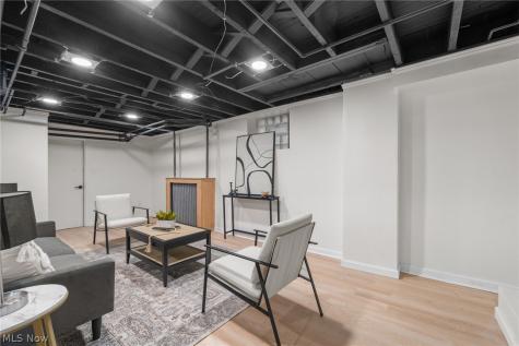 2206 Westminster Road Cleveland Heights OH 44118