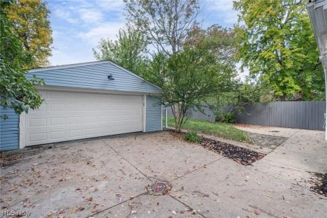 2206 Westminster Road Cleveland Heights OH 44118